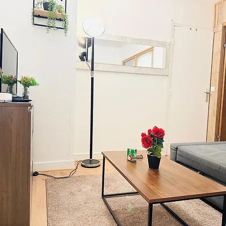 Superbe Appartement 2 Pièces Avec Grande Terrasse Melun Extérieur photo
