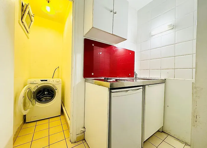 Superbe Appartement 2 Pieces Avec Grande Terrasse