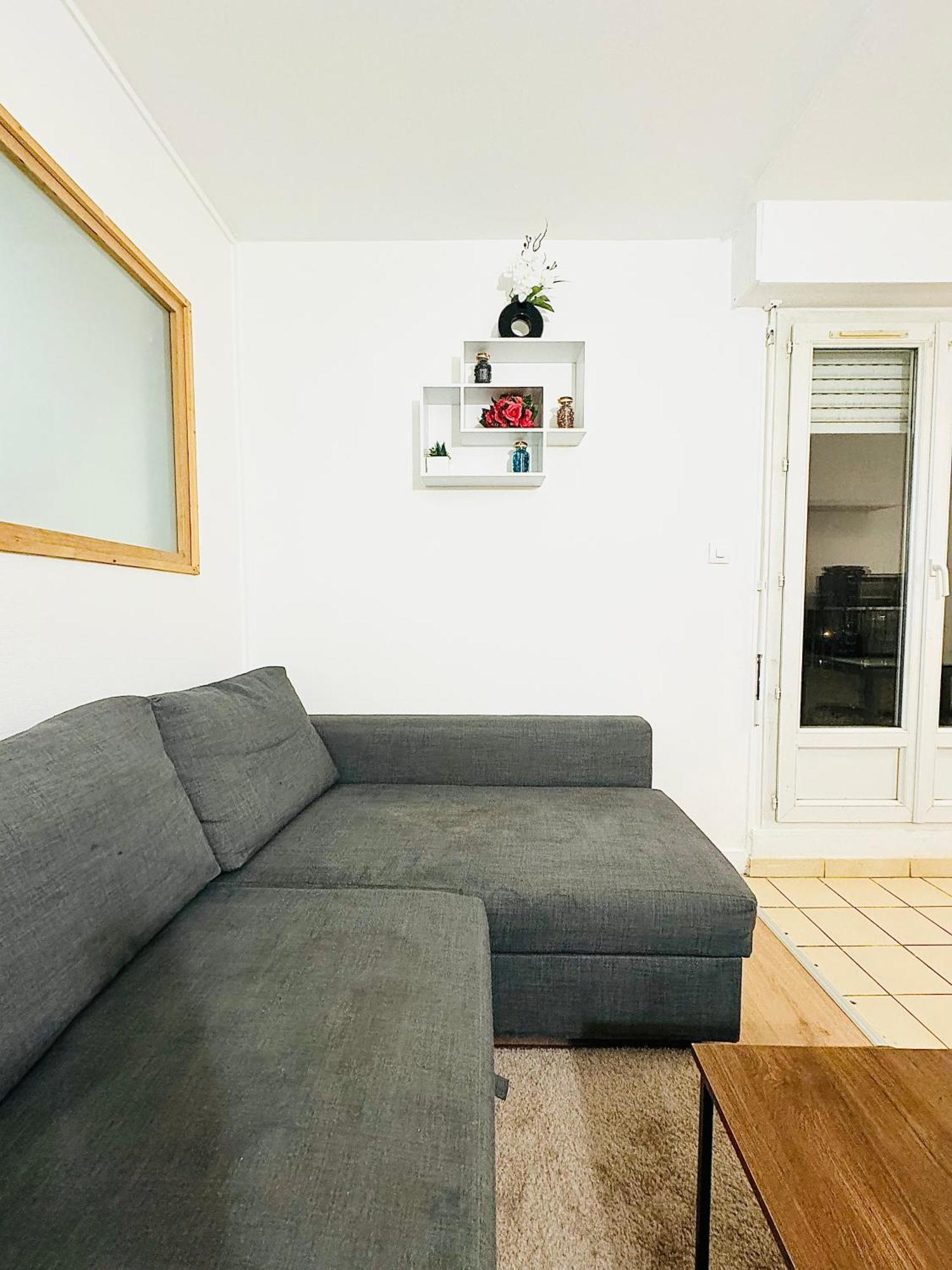 Superbe 2 Pieces Avec Grande Terrasse Apartment